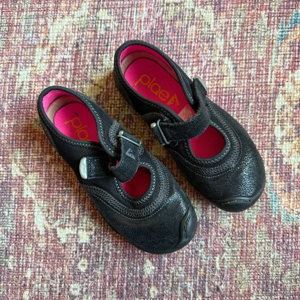 Plae Emme Mary Jane Black Shimmer suede Kids Shoes 11.5